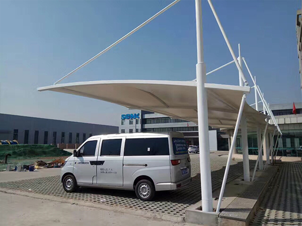 電動汽車充電車棚