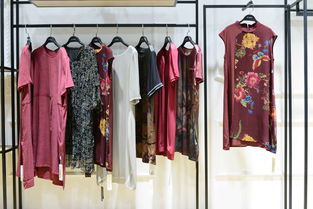 衣服批發廠家直銷怎樣找